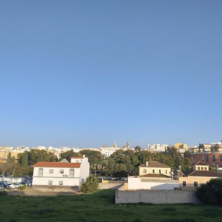 Piso Amplio Y Tranquilo En Marchena Leilighet Eksteriør bilde